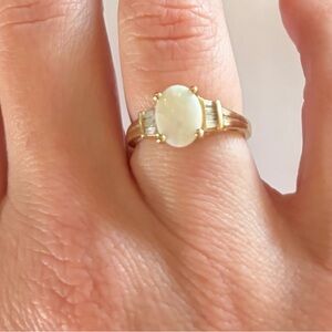 Elegant 10k Gold Opal and Diamond Ring, Size 7, Excellent Condition